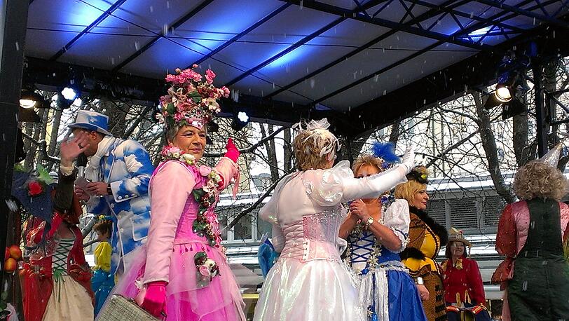Tanz der Marktweiber am Viktualiemarkt: Bilder vom Faschingsdienstag.