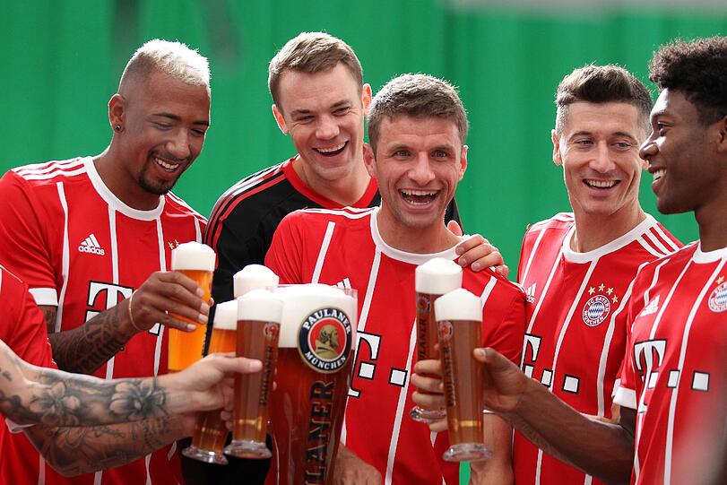 Fünf Weißbier bitte!