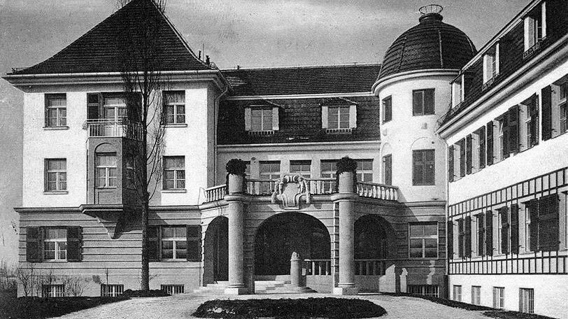 Die ehemalige Krecke-Klinik. Heute sind hier Eigentumswohnungen.
