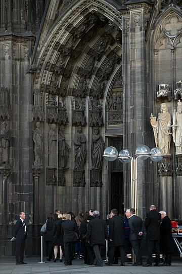 Weitere Bilder rund um den Gedenkgottesdienst in Köln.