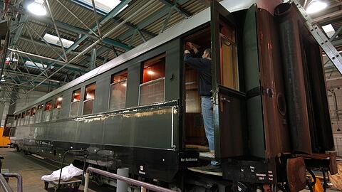 Der Luxus-Waggon von Adolf Hitler wird zukünftig dauerhaft im Deutschen Dampflokomotiv Museum ausgestellt.