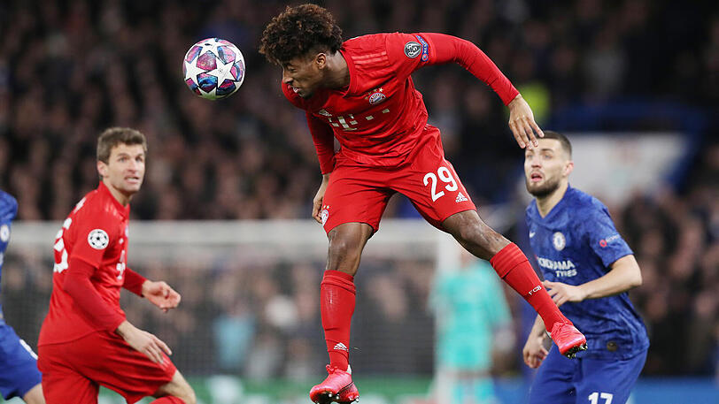 Nach dem 3:0-Sieg im Hinspiel schon mit einem Bein im Viertelfinale: Der FC Bayern um Kingsley Coman (M.).