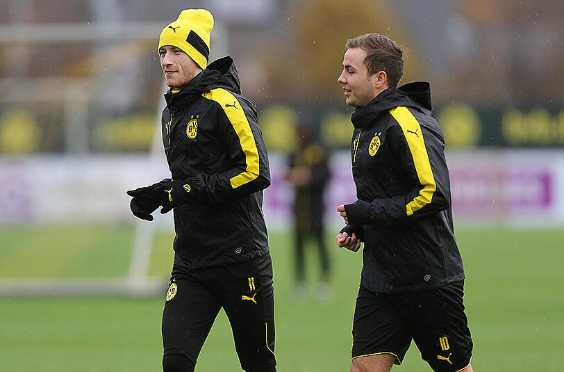Dortmunds Nationalspieler Marco Reus (links, neben Mario Götze) steht vor seinem ersehnten Comeback.