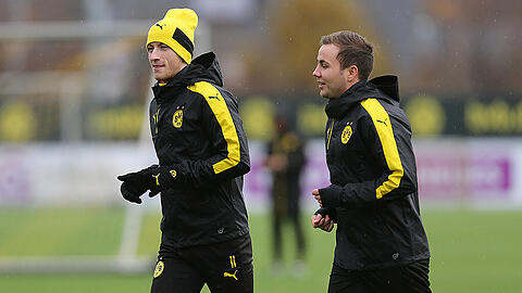 Dortmunds Nationalspieler Marco Reus (links, neben Mario Götze) steht vor seinem ersehnten Comeback.