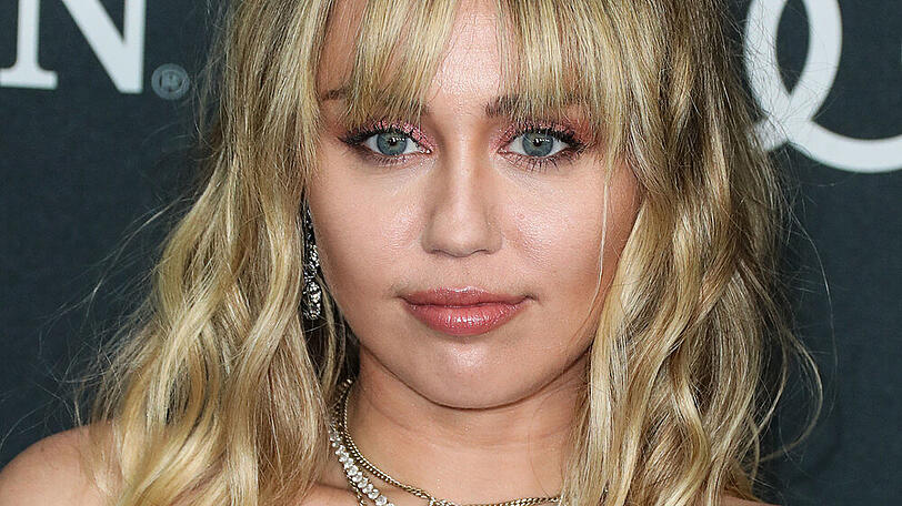Miley Cyrus mit ihrer Wallemähne - so sieht sie nicht mehr aus