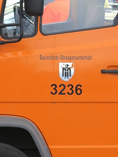 ... "Starkstrom für die U-Bahn".