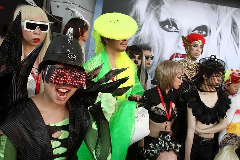 "Lady Gaga Day" in Tawian: Schräge Fans huldigen der Mode-Ikone mit Look-Alike-Kreationen. Die Bilder