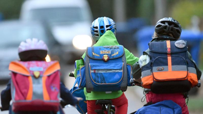 Kinder unter 12 Jahren können sich noch nicht gegen das Coronavirus impfen lassen.