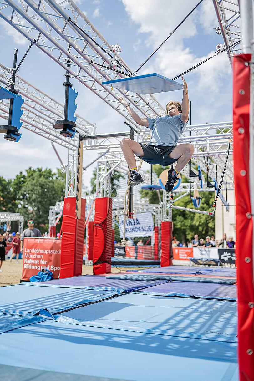 Kraft und Geschicklichkeit sind beim M&uuml;nchner Sportfestival auch gefragt.
