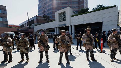 Das Pentagon beabsichtigt die rund 700 Marinesoldaten in Los Angeles abzuziehen. (Archivbild)