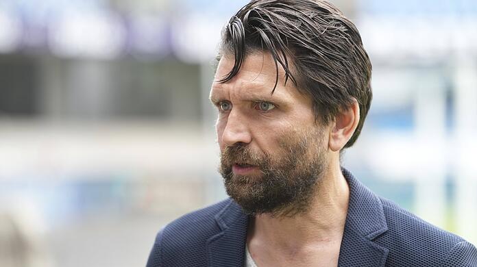 "Ich bin ein ruhiger und sachlicher Trainer", witzelt er, um sich danach mit Jürgen Klopp zu vergleichen: Türkgücüs Peter Hyballa.
