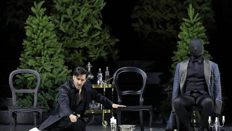 Verdis "I masnadieri" im Nationaltheater. Verdis "I masnadieri" im Nationaltheater.