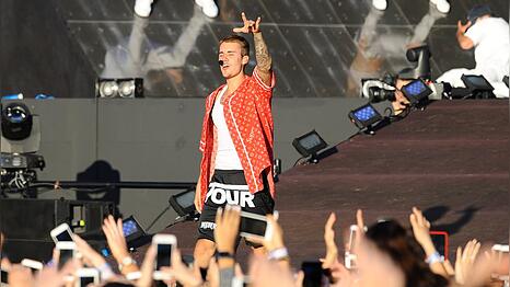 Plant Justin Bieber einen WM-Auftritt?