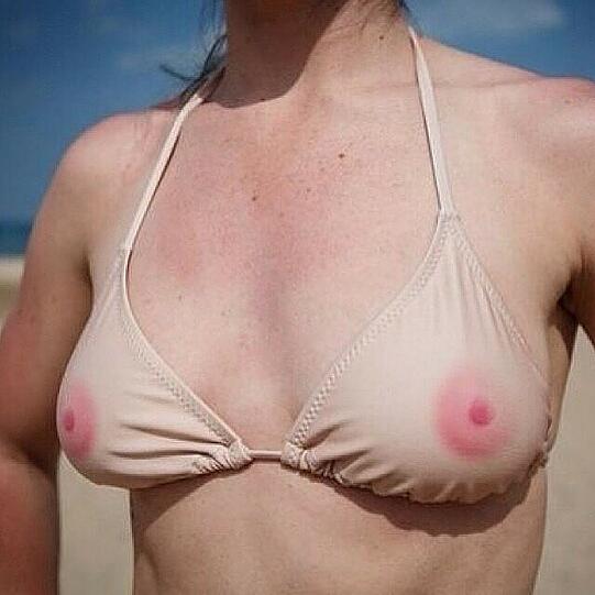 Nippel-Alarm! Allerdings nur auf den ersten Blick. Cara Delevinge postete dieses Foto mit täuschend echt aussehendem "Nackt"-BH.