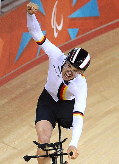 Goldmedaille: Tobias Graf, Radsport: Einzelzeitfahren Straße (C2)