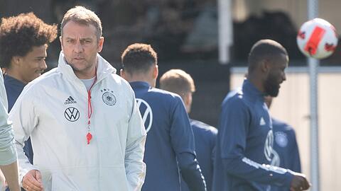 DFB-Coach Hansi Flick beim Abschlusstraining.