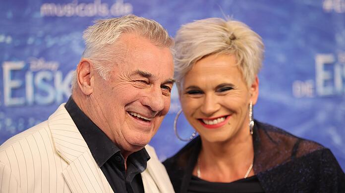 Heinz Hoenig und seine Frau Annika haben Nachwuchs bekommen.
