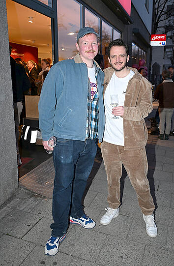 Sebastian Griegel auf Tommy Schwimmers Eröffnungsfeier. Sebastian Griegel auf Tommy Schwimmers Eröffnungsfeier.