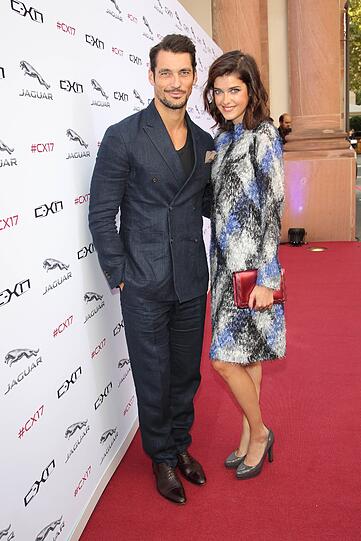 Topmodels unter sich: Marie Nasemann zusammen mit David Gandy, dem aktuelle Gesicht von Dolce & Gabbana, bei der Präsentation des Jaguar C-X17.