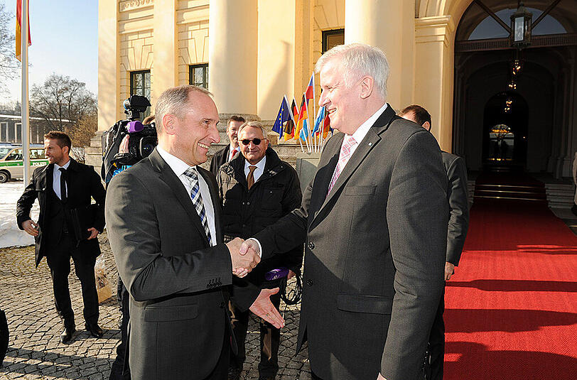 Adrian Hasler (Regierungschef von Liechtenstein) und Horst Seehofer beim Empfang im Prinz-Carl-Palais in München. Foto: Michael Tinnefeld