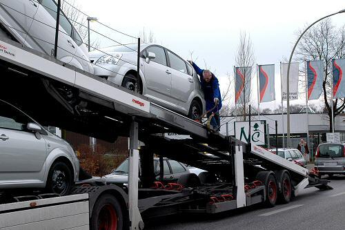 Neuwagen vor der Auslieferung