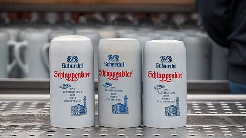 Das Schlappenbier wird eigens f&uuml;r den Hofer Schlappentag eingebraut. (Archivbild)