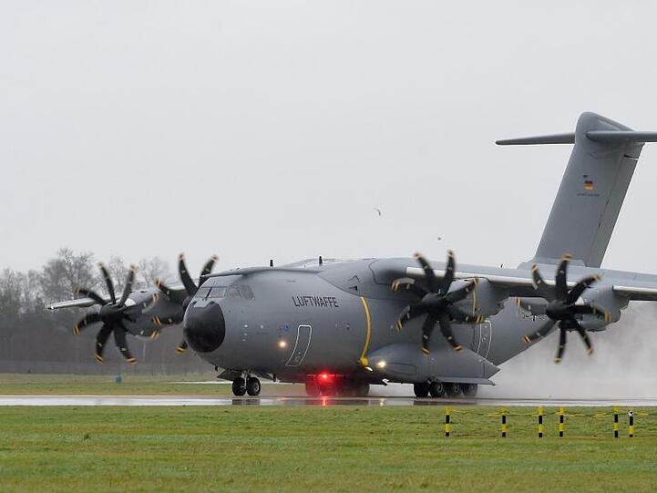 Problemflugzeug: Der Airbus A400M hat erneut technische Mängel.