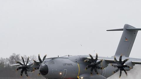 Problemflugzeug: Der Airbus A400M hat erneut technische Mängel.