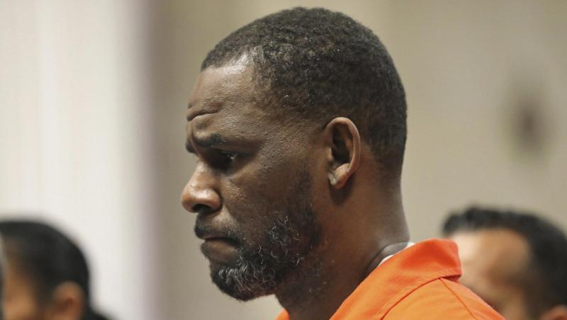 R. Kelly wartet auf seinen Prozess. R. Kelly wartet auf seinen Prozess.