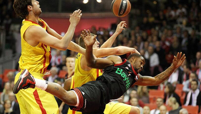 Auch Bayern-Neuzugang Bo McCalebb war gegen Barcelona chancenlos.