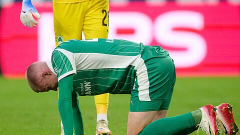 Brynjar Bjarnason droht als einer von mehreren Fürth-Profis gegen Hannover auszufallen. (Archivfoto)