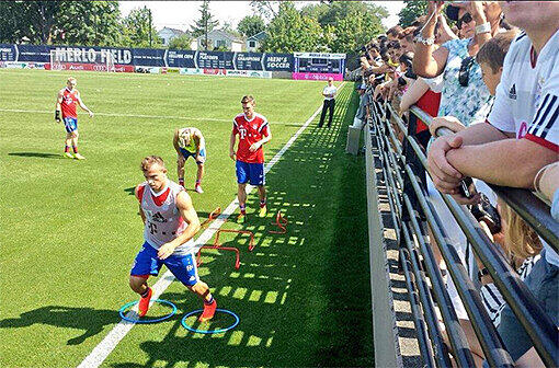 So trainieren die Bayern in der Hitze von Portland.