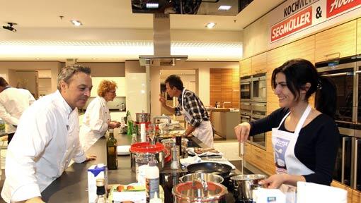 Mhhh, so appetitlich haben die Finalisten 2012 in der Segmüller-Showküche aufgekocht. Mhhh, so appetitlich haben die Finalisten 2012 in der Segmüller-Showküche aufgekocht.