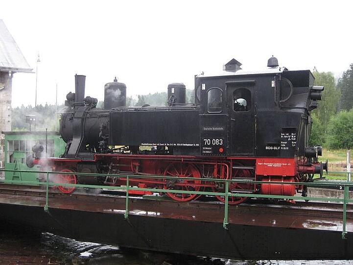 Die gute alte Dampflok  70 083.