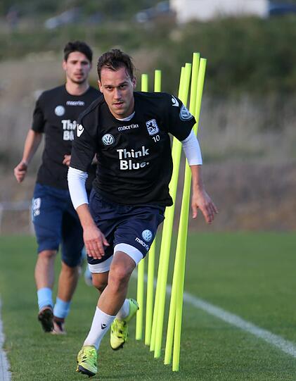 Vormittagstraining im Regen, Ankunft von Oberlöwe Peter Cassalette, kräfteraubender Zirkel am Nachmittag: Sehen Sie hier die Bilder vom dritten Tag des TSV 1860 in Estepona.