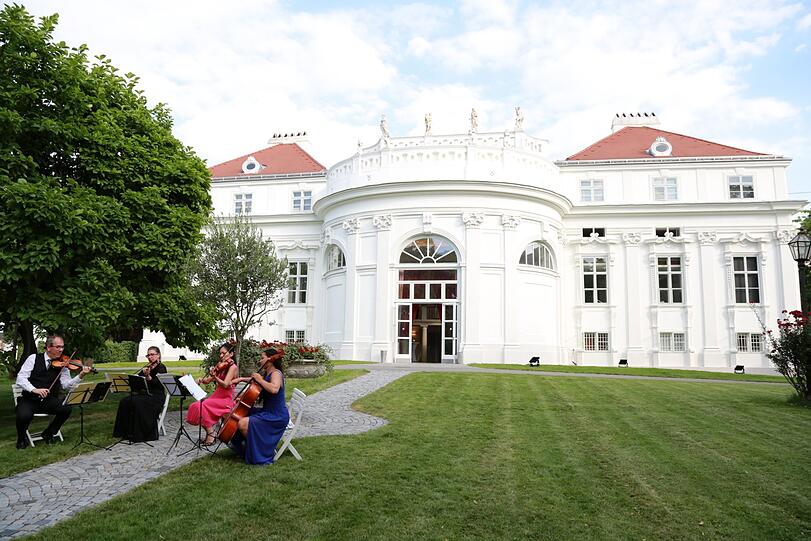 Traumkulisse: Auf Palais Schönburg wurde gefeiert.