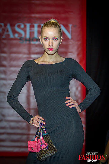 Aleksandra (Top 25 bei der Schönen Münchnerin) für LILITH auf der Secret Fashion Show.