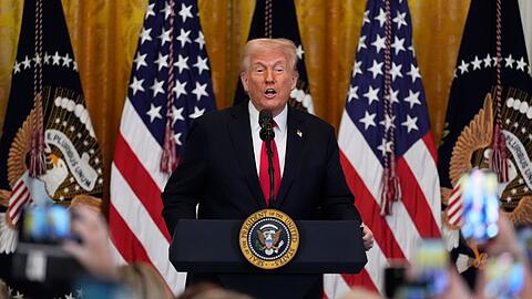 Trump macht Ernst und kündigt neue Zölle an.