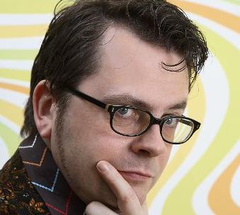 Oliver Maria Schmitt: Der 43-Jährige war Chefredakteur des Satire-Magazins &bdquo;Titanic&ldquo;. 2012 hat er einen 100-tägigen Wahlkampf in Frankfurt geführt.