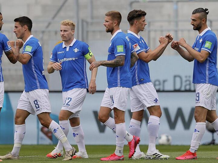 Darmstadt 98 feierte gegen Hannover 96 einen Last-Minute-Sieg.