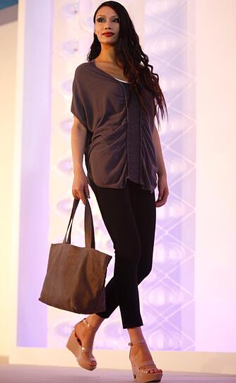 ... und ganz viel Mode gab es natürlich auch noch zu sehen - die besten Bilder vom Auftakt der Fashion Week sehen Sie hier.