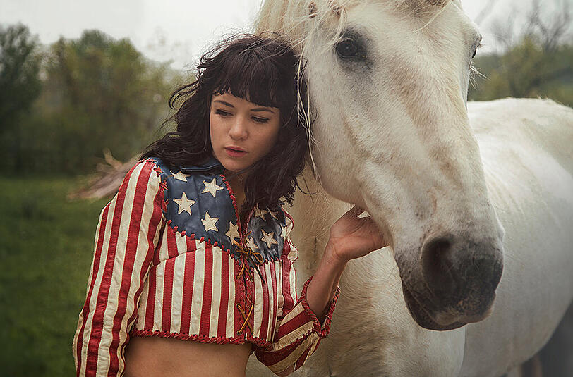 Sieht harmlos aus, ist es aber nicht: Nikki Lane.