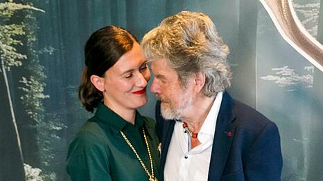 Reinhold Messner und seine Ehefrau Diane im vergangenen Jahr in Hamburg.
