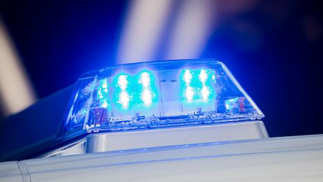 Beim Unfall eines polnischen Reisebusses starben im Osten Ungarns mindestens zw&ouml;lf Menschen. (Symbolbild)