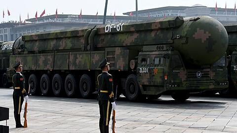 China besitzt schon länger Interkontinentalraketen, die es stets weiterentickelt.