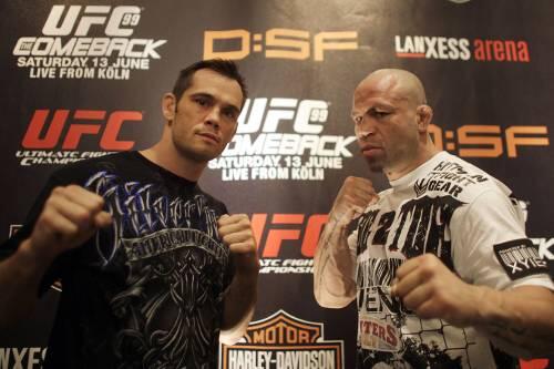 Schlagen sich morgen bis zur Bewusstlosigkeit: Der brasilianische Kämpfer Wanderlei Silva (r.) und sein Kontrahent Rich Franklin aus den USA.