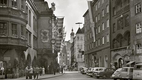 Das Platzl ist bis in die 60er / fr&uuml;hen 70er Jahre ein eher verrufener Ort.