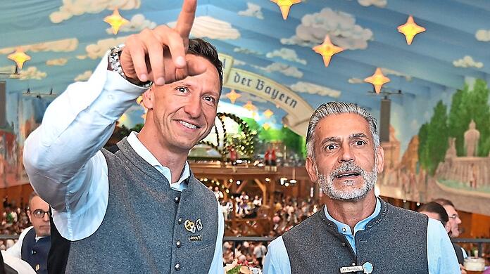 Die Kritik an Geschäftsführer Marc-Nicolai Pfeifer und seinem ersten Angestellten, Trainer Maurizio Jacobacci, kommt zunehmend auch von Kreisen innerhalb des TSV 1860. sampics/AK