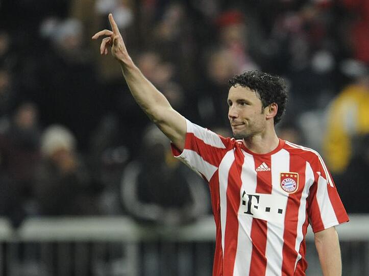 Auch Mark van Bommel gehört zum Bayern-All-Star-Team.