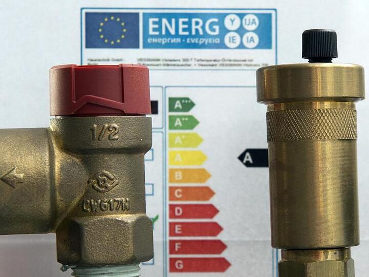 Wer in klimafreundliche Maßnahmen investiert, soll nach Plänen der Union steuerliche Vorteile haben.